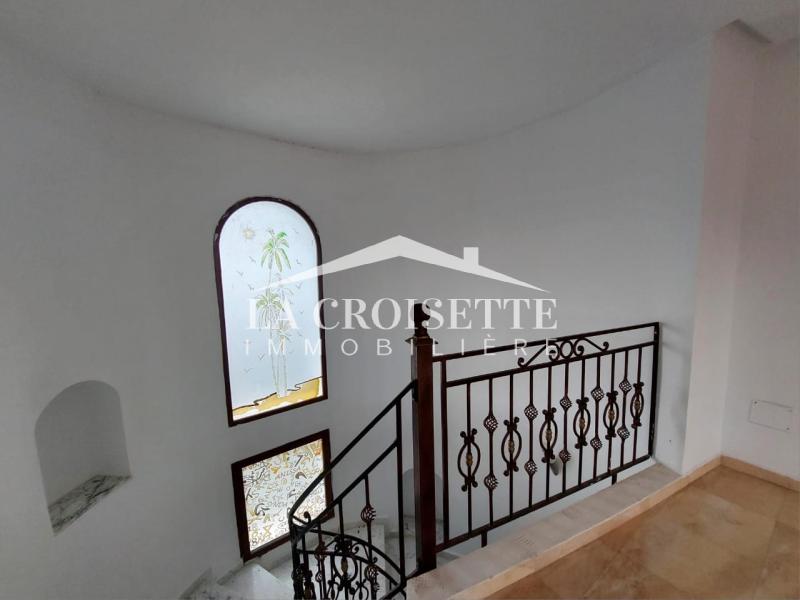 Villa S+5 aux Jardins de Carthage